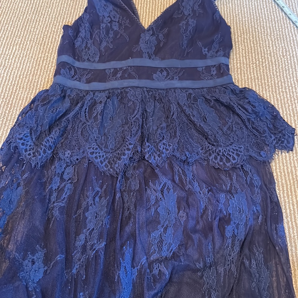Parker Black Navy Blue Veronica Lace Tiered Sleeveless Maxi Gown sz 6 - Picture 13 of 13